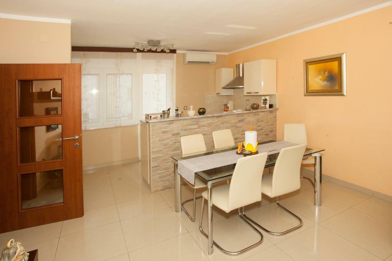 Apartment Dolores Split Exterior foto